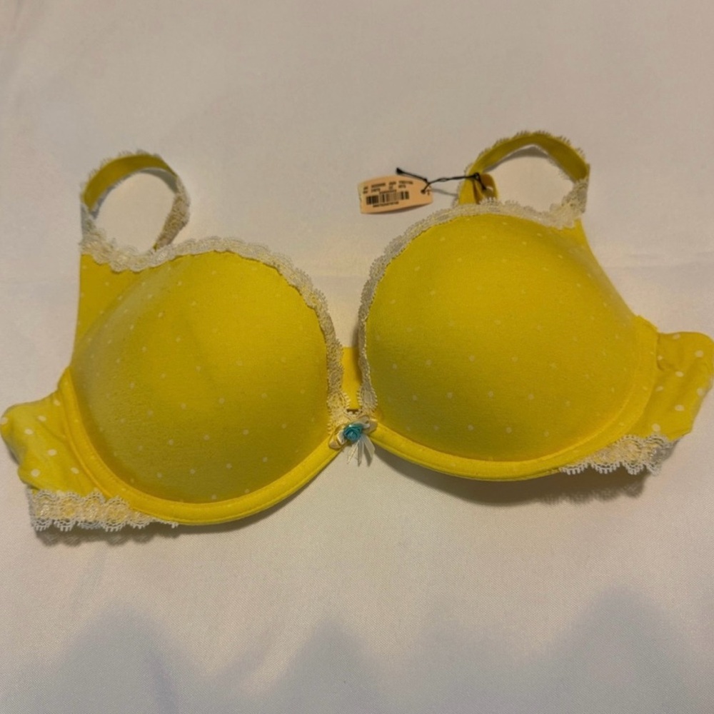 Victoria Secret Padded Bra